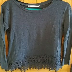 Mosaic& Co navy blue sweater